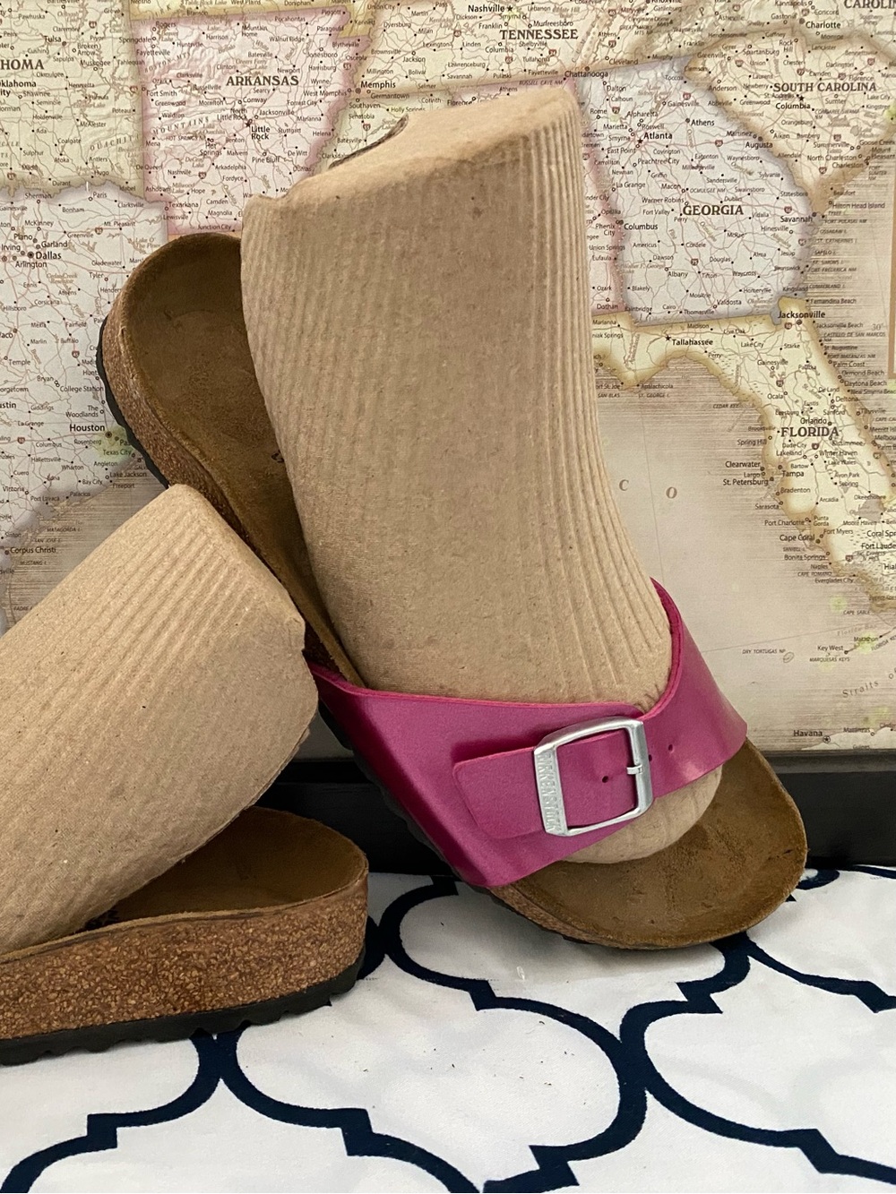 Pre-owned Birkenstock Madrid Sandal in Fuchsia 38/7 Narrow fit Women’s